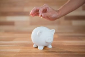 franquias com baixo investimento lucros